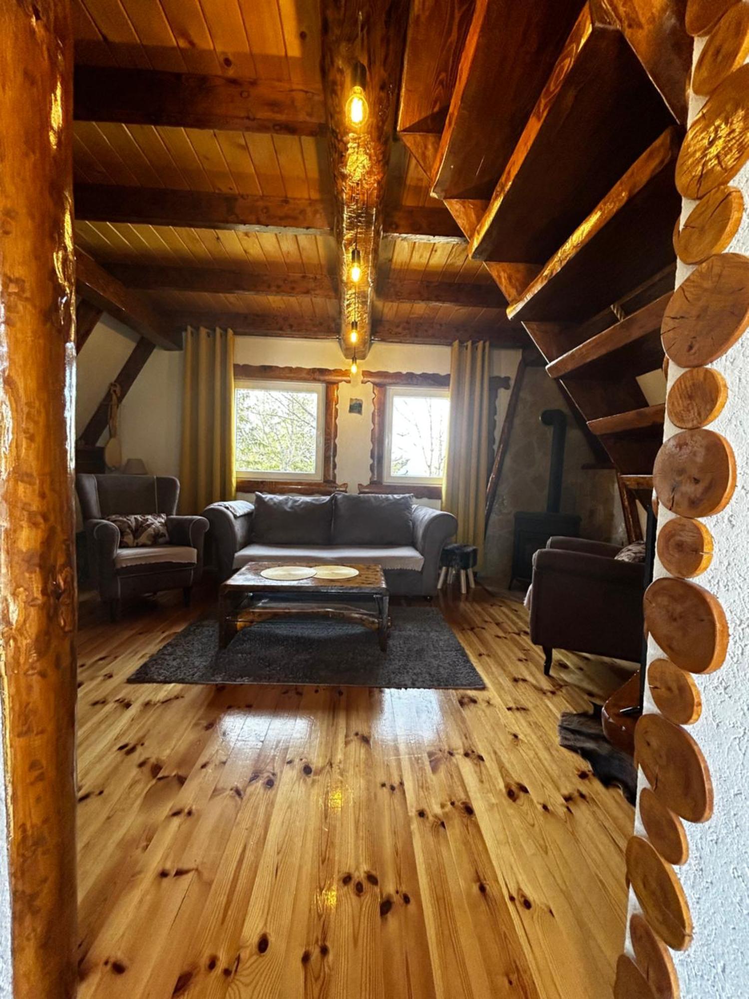 Vila Sarigora Žabljak Buitenkant foto